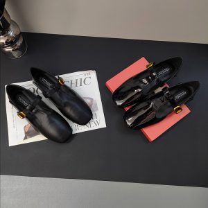 CSYCOCO 2026 Spring New Retro Casual Black Flat Shoes for Women - Matte or Glossy Black, Square Toe, Low Top