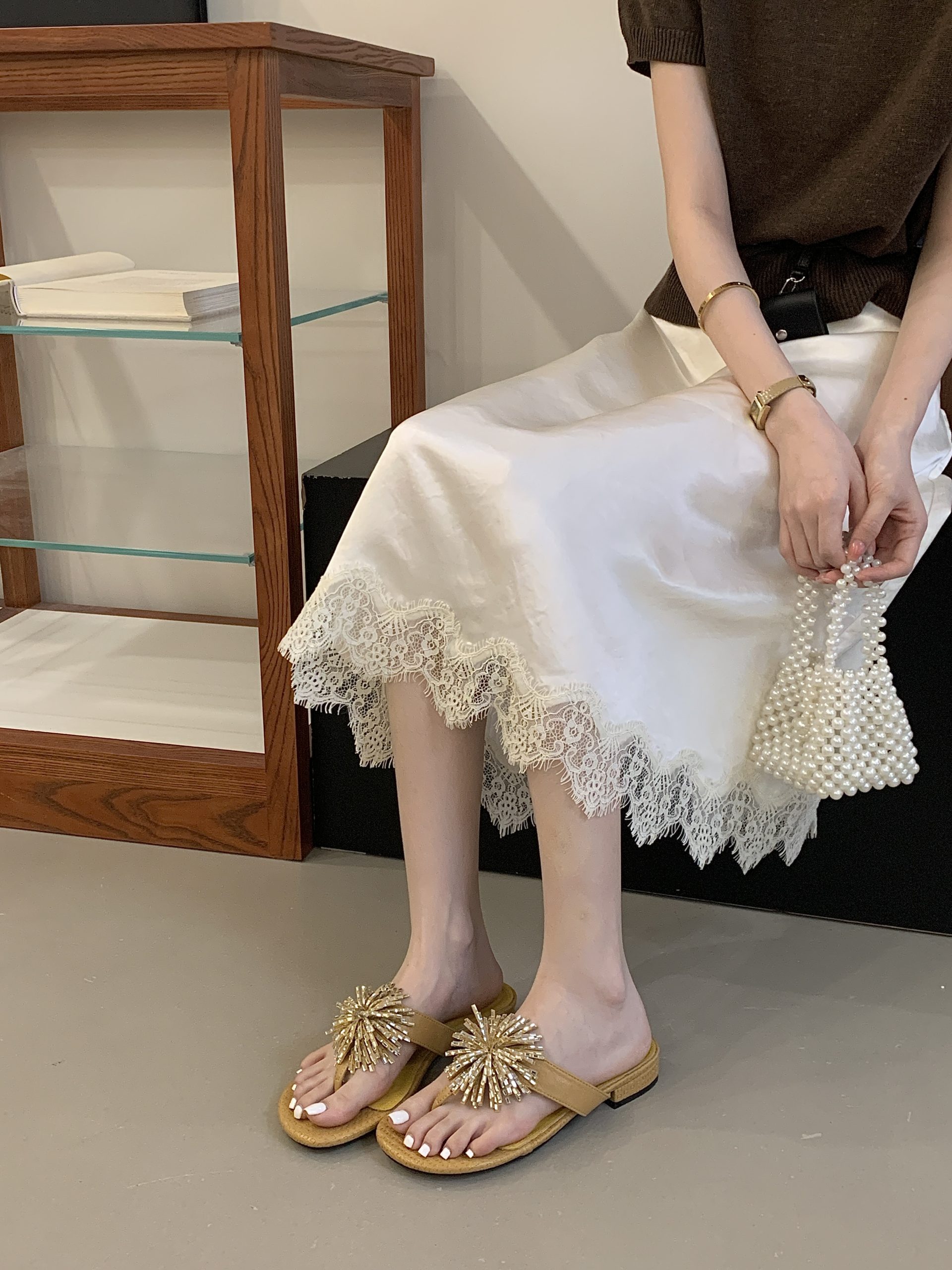 Fairy Style Rhinestone Flip Flops Women Summer Outdoor 2026 New Flat Beautiful Sandals - Image 4